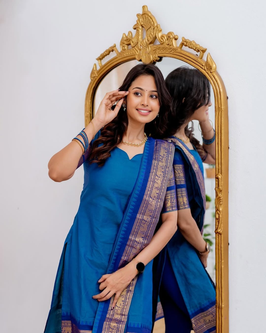 Sky Blue Elegant Kanchi Cotton V-Neck Kurti With Dupatta