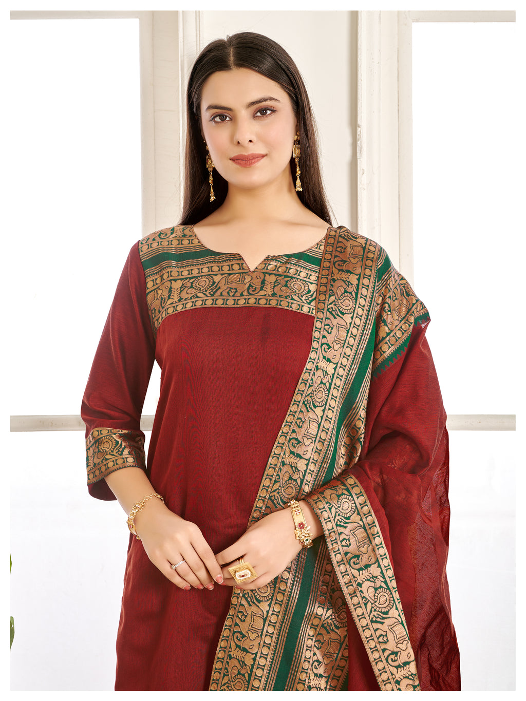 Meera Elegant Kanchi Cotton V-Neck Maroon Kurti With Dupatta