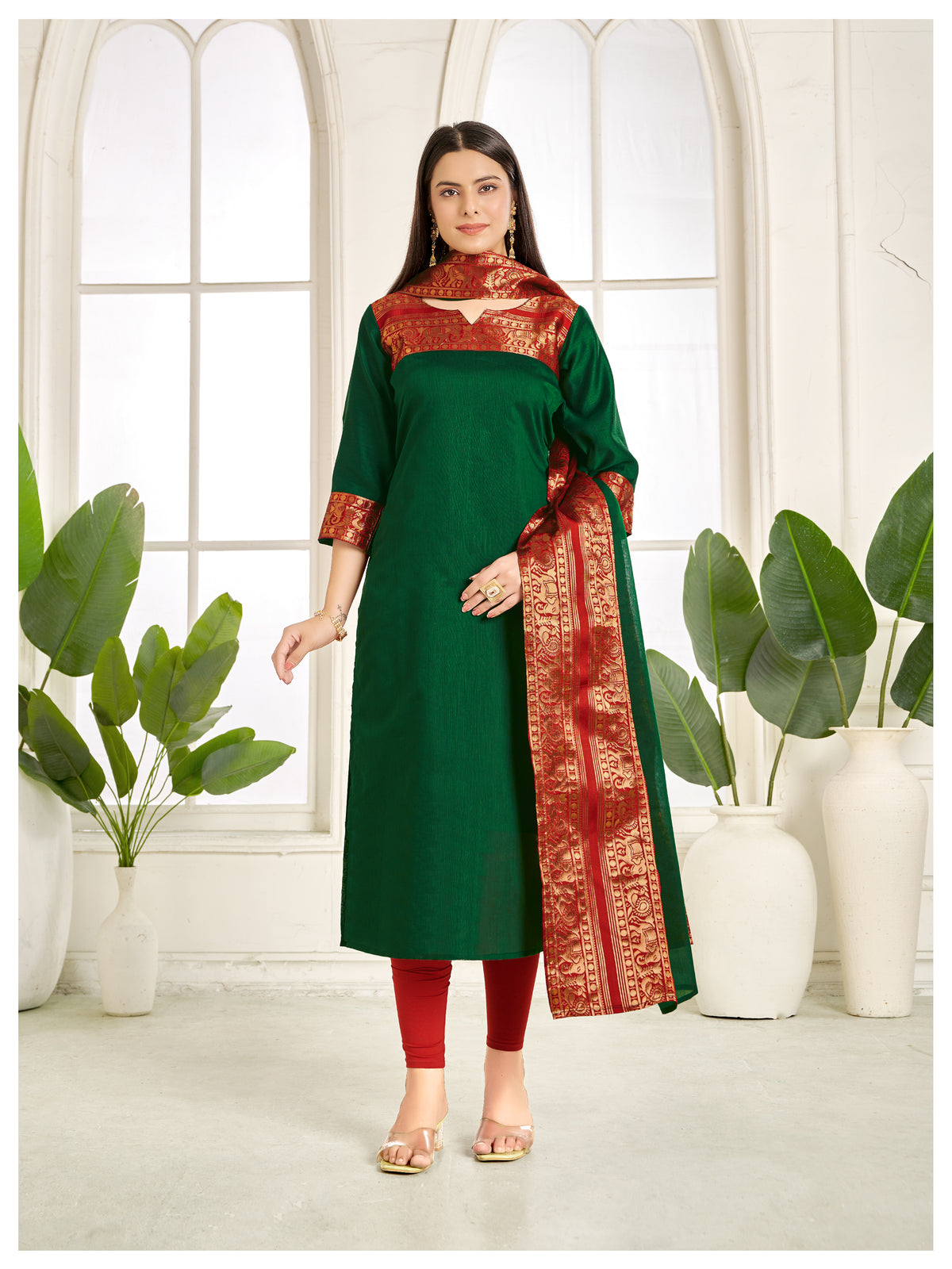Meera Elegant Kanchi Cotton V-Neck Green Kurti With Dupatta