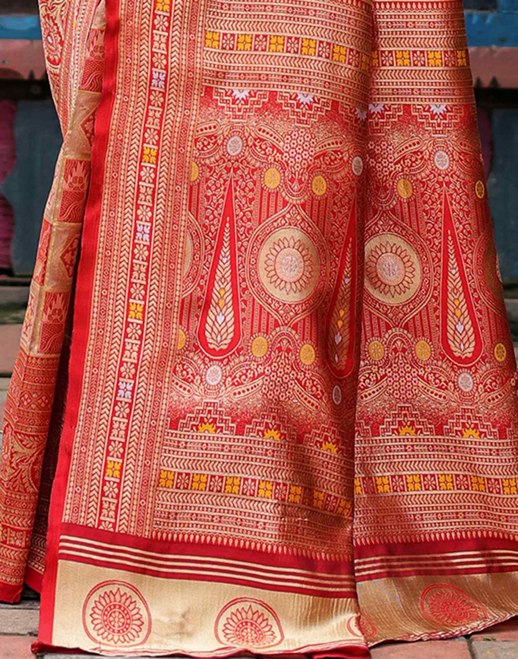Red Classic Silk Woven Saree