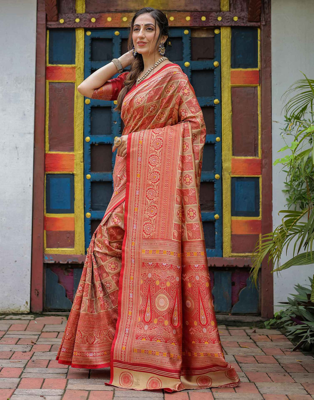 Red Classic Silk Woven Saree