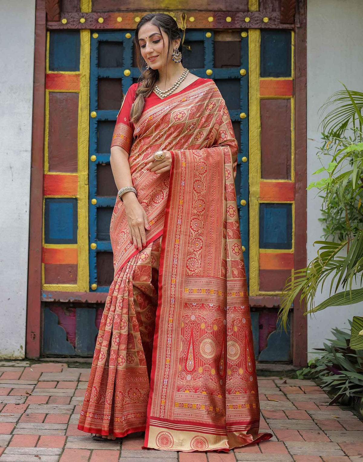 Red Classic Silk Woven Saree