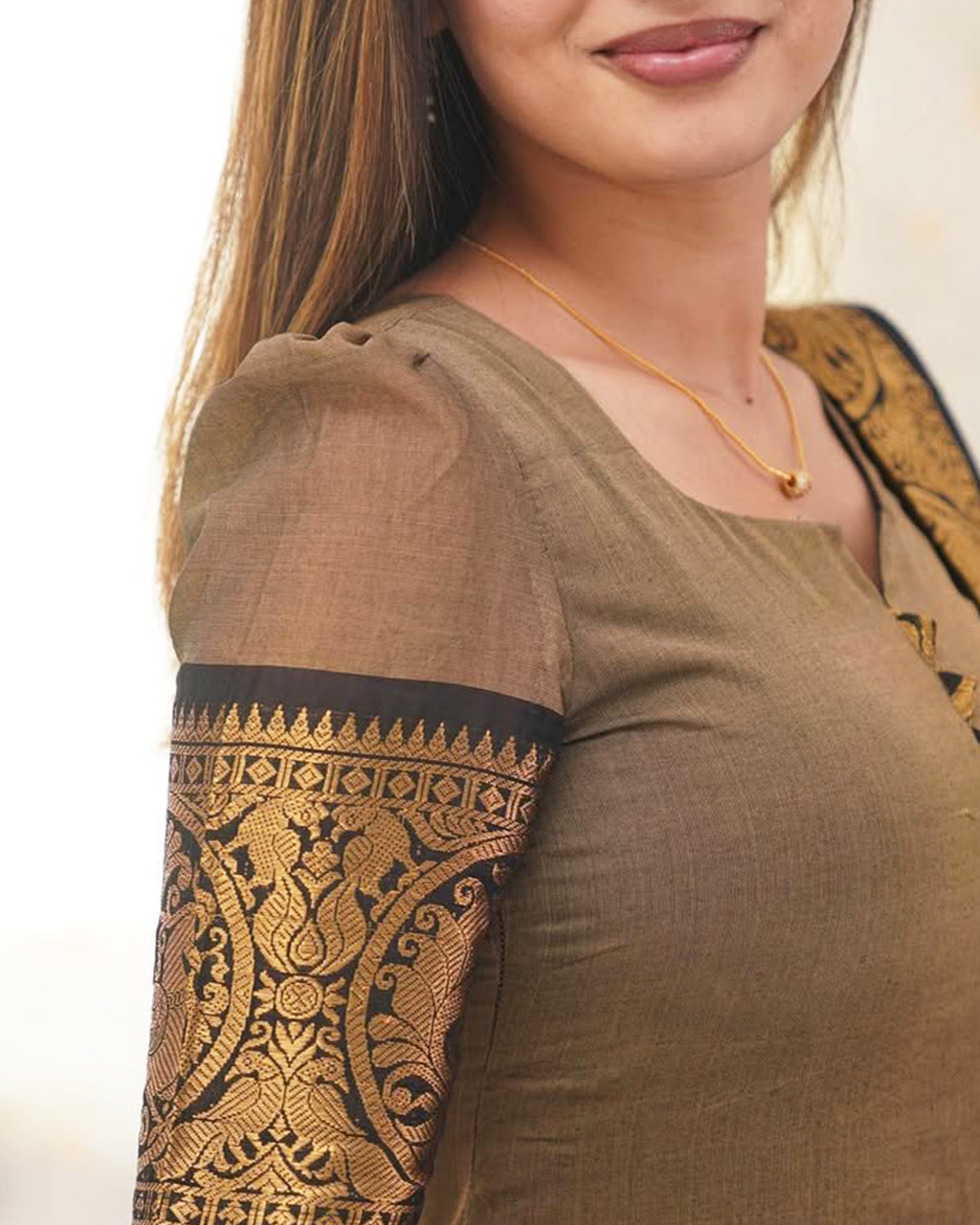 Kanchi Cotton V-Neck Kurti With Dupatta