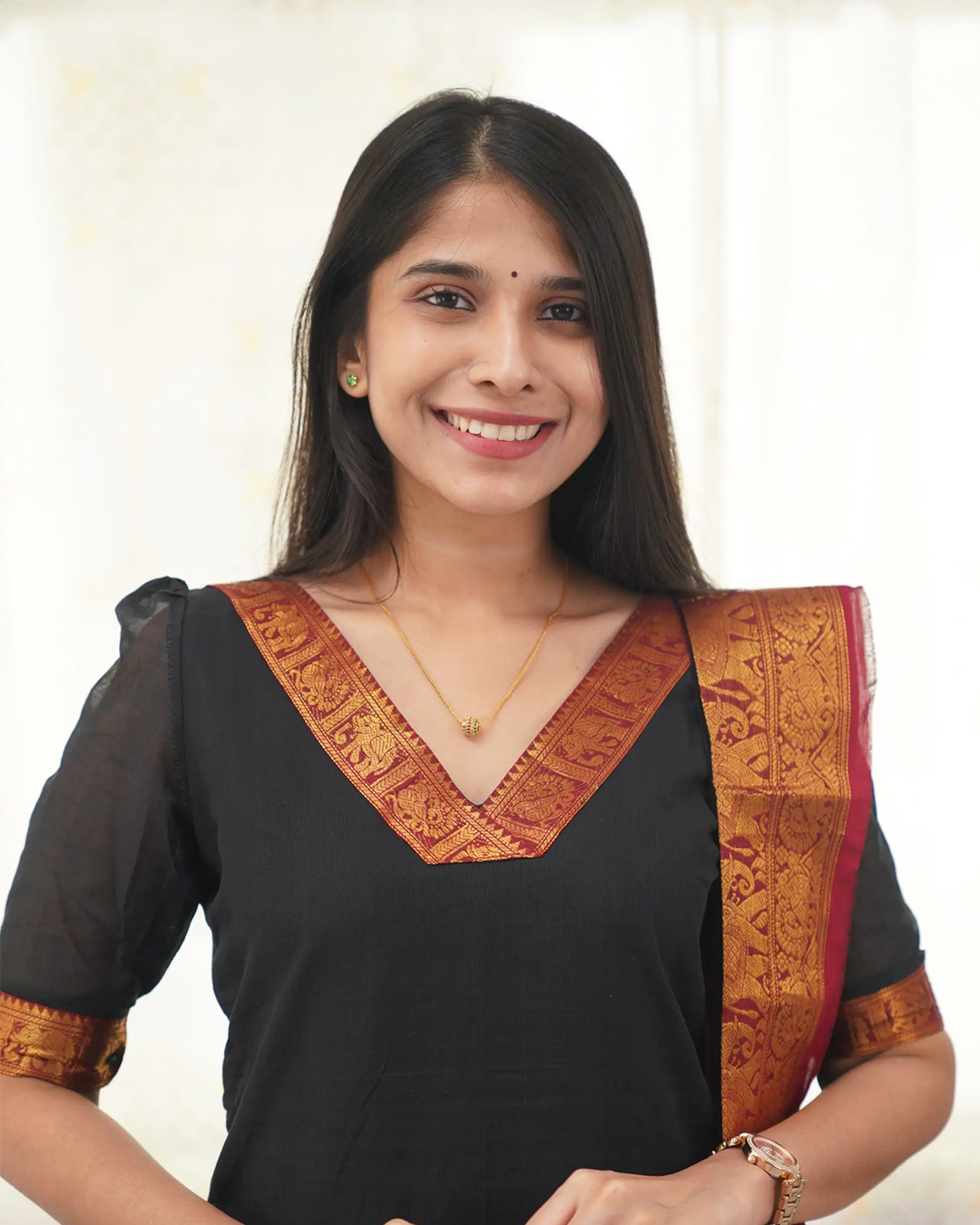 Black Stylish Kanchi Cotton V-Neck Kurti With Dupatta