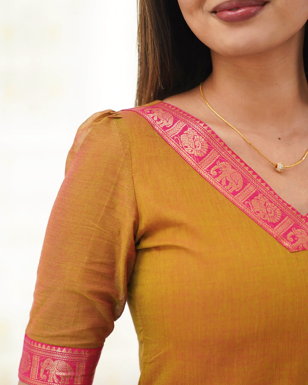 Musted Stylish Kanchi Cotton V-Neck Kurti With Dupatta