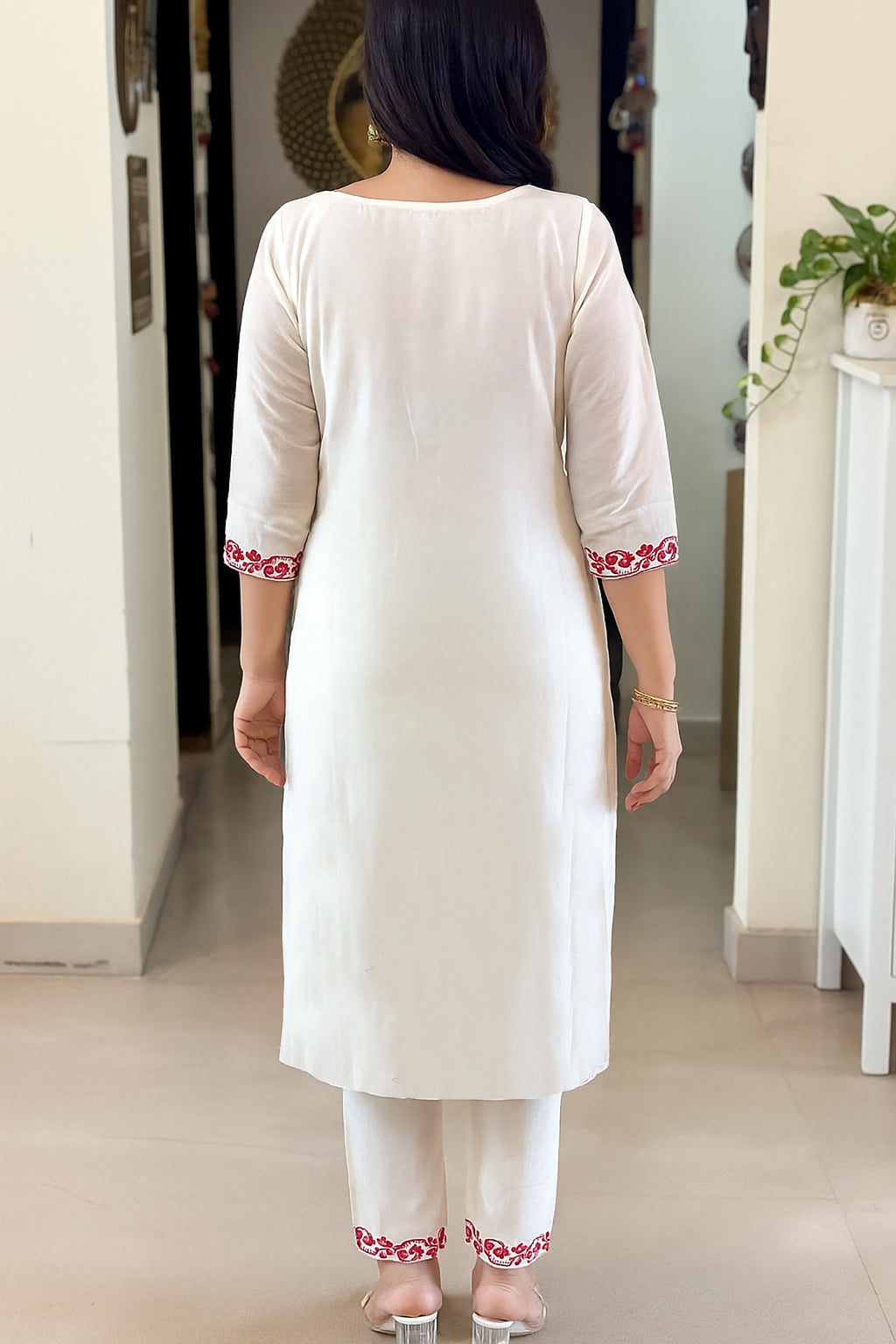 Off White Embroidered Tesla Kurta Set with Vichitra Dupatta