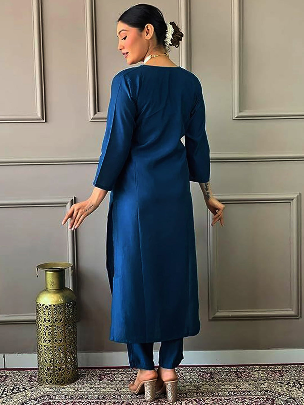 Cerulean Blue Embroidered Tesla Kurta Set with Vichitra Dupatt