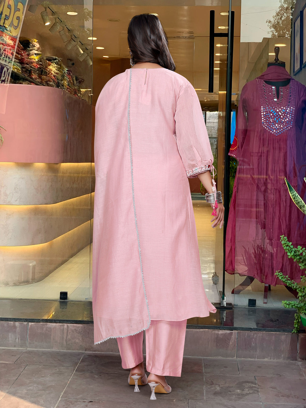 Baby Pink Embroidered Tesla Silk Kurta Set with Organza Dupatta