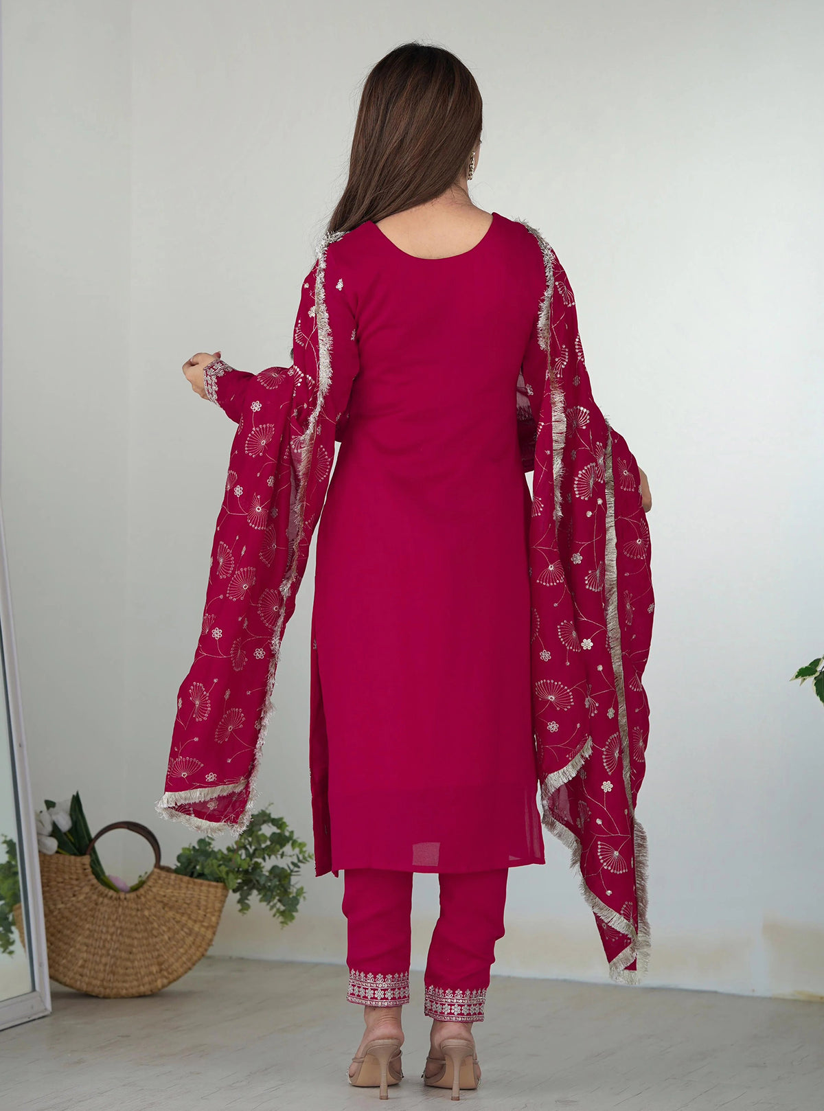Pink Valam Embroidered Georgette Kurta Pant Dupatta Set for Women